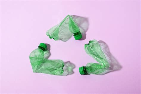 Fakty i mity o plastiku Z czego jest plastik i jakie są jego rodzaje