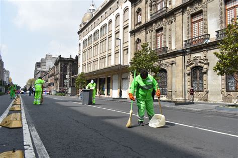 Barren diariamente la Ciudad de México 3 mil 596 trabajadores de limpia