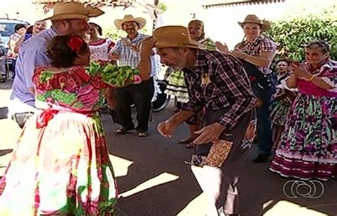 G1 Festa junina anima idosos atendidos por associação em Rio Verde