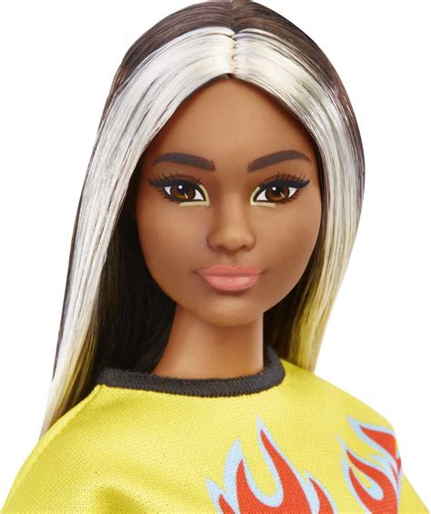 Barbie Fashionistas Doll 179 Curvy With Long Highlighted Hair In Crop Top And Checkered Skirt