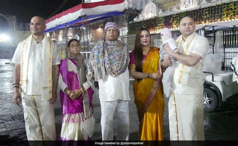 Lalu Prasad Yadav, Family Visit Tirupati Balaji Temple In Andhra Pradesh