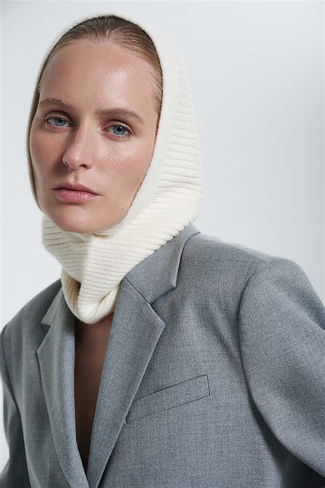 Балаклава купить в интернет-магазине DAISYKNIT