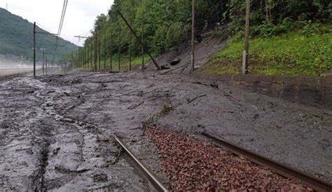 Maltempo Stop Per Settimane Ai Treni Tgv Tra Italia E Francia