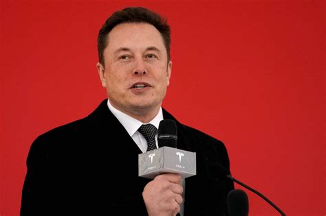 Elon Musk Denies Report He Sexually Harassed Flight Attendant On