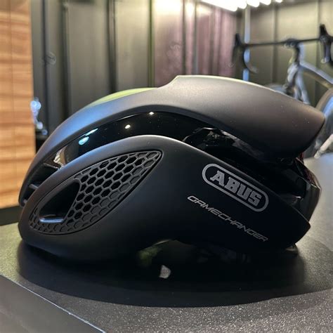 Capacete Abus GameChanger Preto Fosco