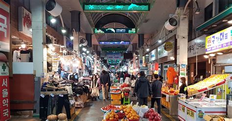 Igoiseeishoot Evening At Seogwipo Maeil Olle Market And Lee Jung Seop