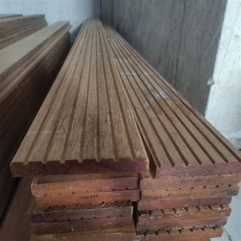 Jual Lantai Kayu Outdoor Pagar Dinding Taman Teras Deck Pool Decking