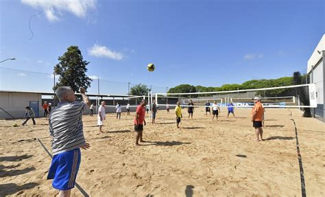 Arena Multiuso - Arena multiuso para prática de esportes de areia é inaugurada nos ...