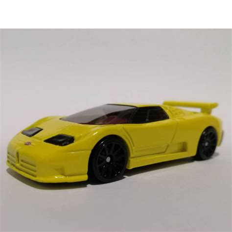 โมเดลรถ Hot Wheels 2022 Yellow 94 Bugatti EB110 SS Hot Wheels Turbo 5 10 No Package ขนาด 7 5X3