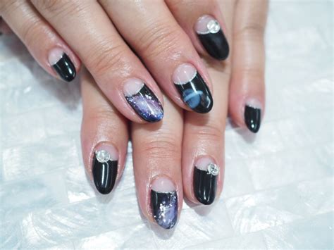 ブラックなネイル♪｜ネイルサロンnails Qoo