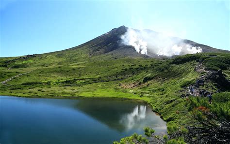 Daisetsuzan National Park | Hokkaido Attractions | Travel Japan | JNTO