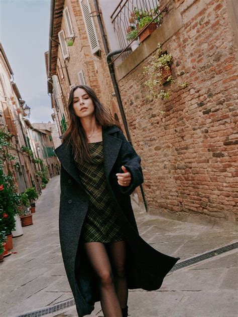 Dreamy Light Silk Look by a lot less online kaufen | ABOUT YOU