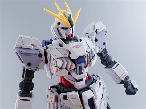 サイコフレーム×ホログラム｜永遠の蒼さんのガンプラ作品｜gunsta（ガンスタ）