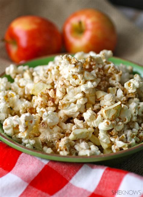 Gluten-free sweet, savory and spicy popcorn