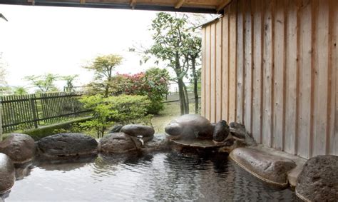 Umi Jigoku An Onsen Thats As Blue As The Ocean Enjoy Onsen