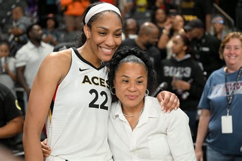 Dawn Staley On South Carolinas Wnba Legacy We Produce Pros Rwnba