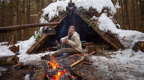 My St Solo Winter Overnight Bushcraft Shelter Cooking On Coals