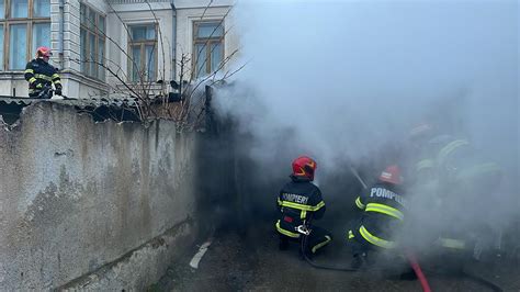 Tulcea Interven Ie Contracronometru A Pompierilor Intervin Pentru