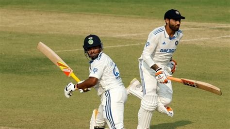 India Vs England 3rd Test Day 1 Highlights Rohit And Jadeja Take Ind