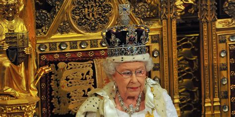 Elizabeth Set To Beat Victoria S Record As Longest Reigning Monarch In