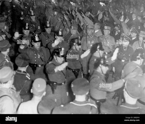 Déploiement de la police Heinrich Hoffmann photographies 1933