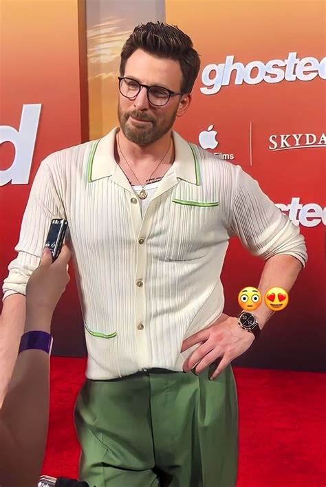 Pin De Christine Stolls Em Celebrities Chris Evans Vingadores