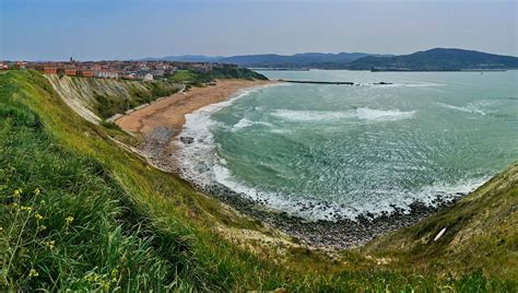 8 Closest & Most Accessible Beaches in Bilbao - Discover Donosti