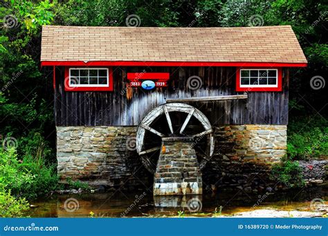 Historic Sawmill Stock Photo Image Of Manitulin Sawing 16389720