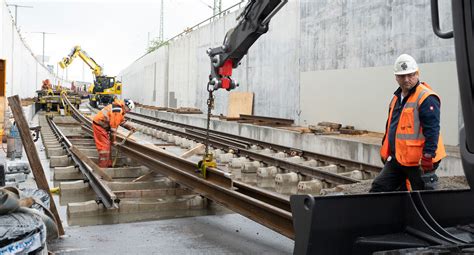 Wegen Streckensperrung Db Will Fahrg Ste Entsch Digen Ministerium