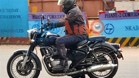 Royal Enfield Classic 650 Spotted Ahead Of Launch Check Details