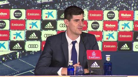 Courtois Nunca Ha Besado Un Escudo Salvo El Del Real Madrid