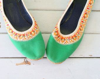 Kelly green shoes | Etsy