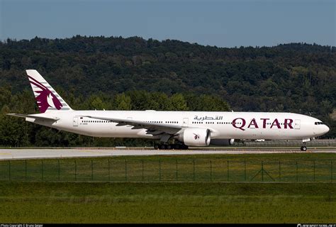 A Bod Qatar Airways Boeing Er Photo By Bruno Geiger Id