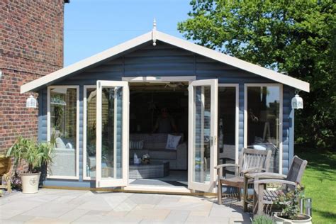 Outdoor Dining Garden Buildings In Holmes Chapel