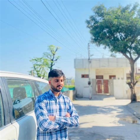 👑 ਹਿਮਾਂਸ਼ੂ ਮੇਹਤਾ 👑 Mehtahimanshu On Threads