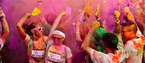 The 12 Best Themed Running Events | realbuzz.com