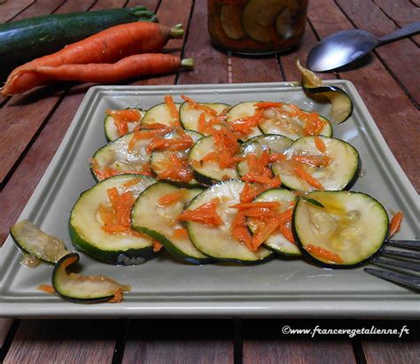 Salade de courgettes carottes marinées végétalien vegan France