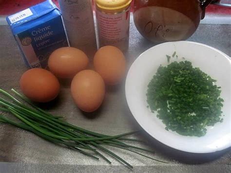 Recette d Omelette à la ciboulette par cuisinette