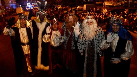 Un Espect Culo Pirot Cnico Animar La Recepci N De Los Magos En Sanxenxo