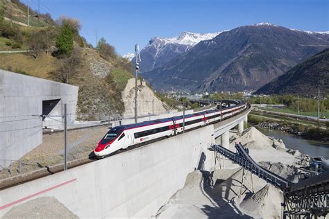 Rabe Der Sbb Bei L Tschberg Basistunnel S Dportal