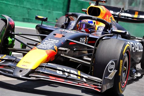 F1 Verstappen cauteloso sobre alcançar recorde de títulos de