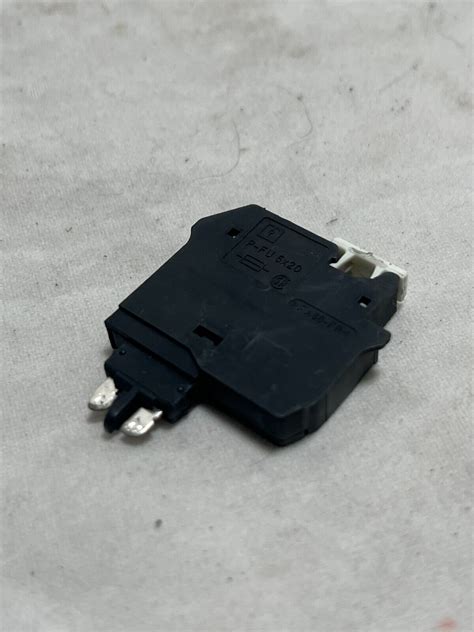 Phoenix Contact P Fu X Led Fuse Plug V Pa Fr Ebay