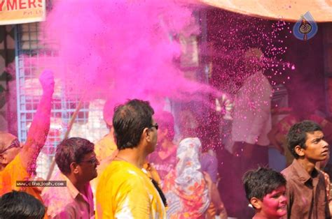 Holi Celebrations At Hyderabad Photo 1 Of 73