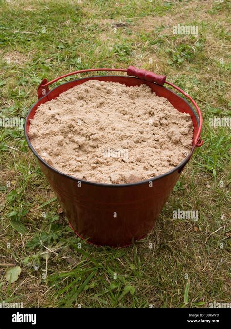 Cigarette Bin Hi Res Stock Photography And Images Alamy