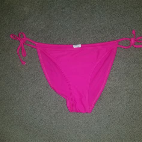 Sunsations Swim Sunsations Medium Neon Pink String Bikini Bottoms