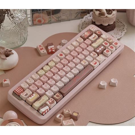 135 Keys Strawberry Chocolate Keycaps MAO Height PBT Material Five