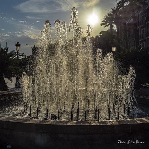 A Contraluz Fuente De La Glorieta Murcia