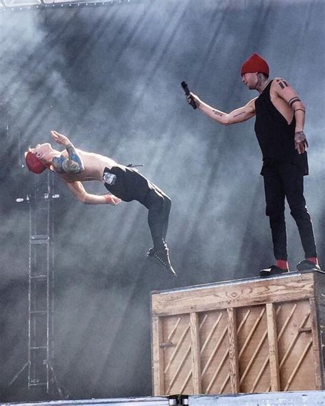 Tyler Joseph And Josh Dun Twenty One Pilots One Pilots Twenty One Pilots Wallpaper Twenty