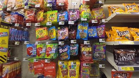 $1‼️candies chocolates in dollar general 🍭🍬cheaper than dollar tree? DG ...
