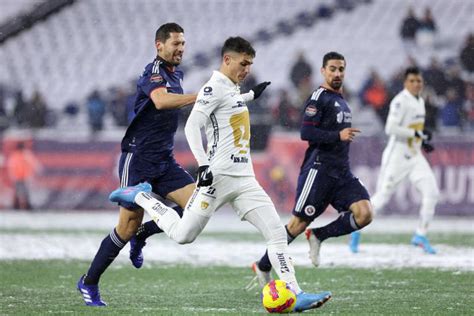 Pumas remonta y gana en México con goles de argentinos Salvio y Dinenno